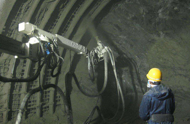 混凝土湿喷机械手在隧道初期支护中的应用